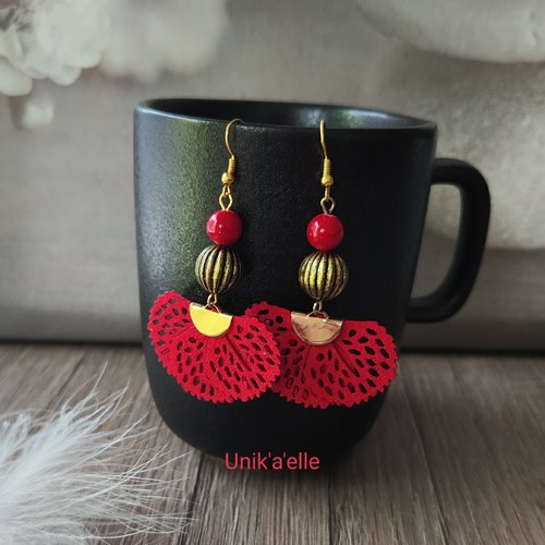 "coquette"boucles d'oreilles perles rouge et or