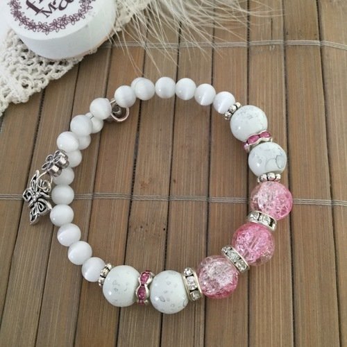 Vendu bracelet rose et blanc "candide »