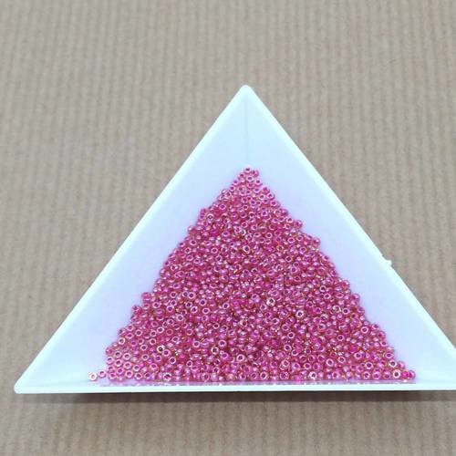 Jolie petite perle "miyuki" micro-bille couleur raisin taille 15 