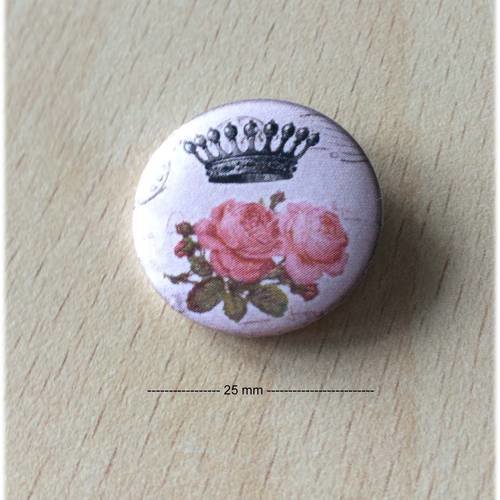 Badge 25 mm "couronne 06" 