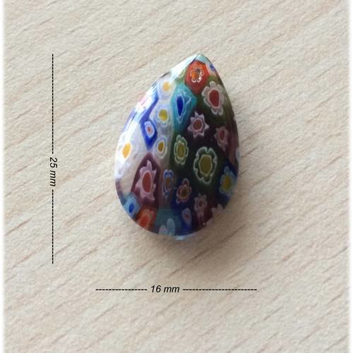 Perle artisanale en verre forme "amande" couleur: multicouleur 
