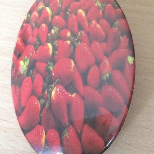 Magnet / aimant pour le frigo: "fraises" 
