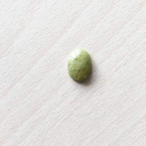 Cabochon oval vert  13 x 18 mm 