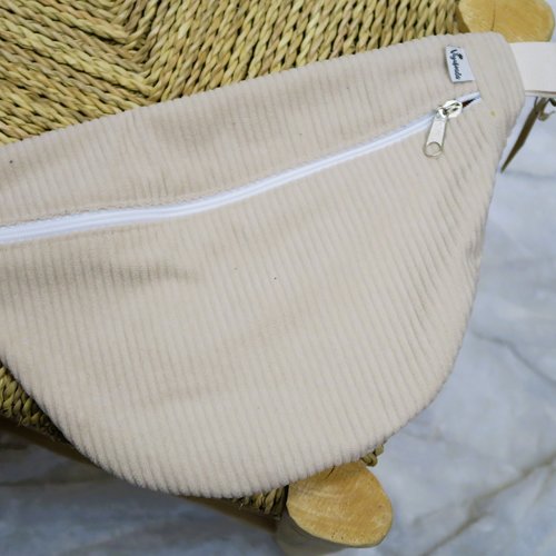 Sac banane en velours côtelé - coloris beige