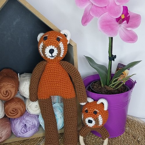 Doudou et hochet panda roux