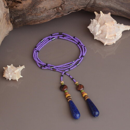 Lariat lapis-lazuli &amp; perles mauves – élégance minérale et intemporelle