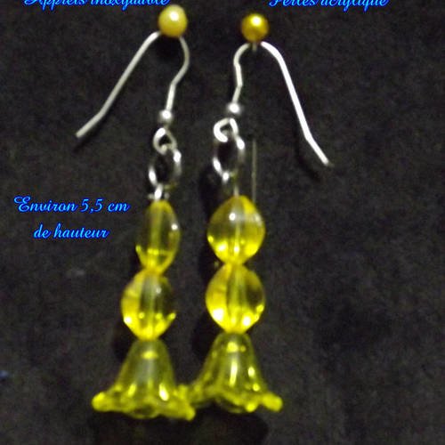 Boucles d'oreilles avec apprets inoxydable et perles acrylique jaune 