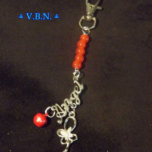Charms bijoux de sac métal argente angel avec perles acrylique et clochettes rouge de 6 mm 