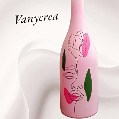 Cadeau personnalisé bouteille personnalisable en verre vase carafe peinte à la main bouteille décorative peinte décoration de table