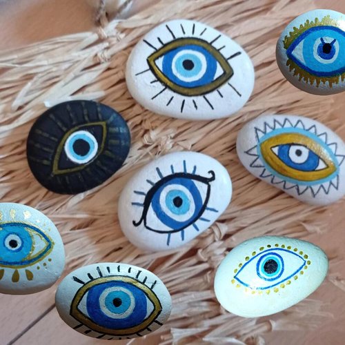 Galet peint à la main mauvais œil protection maison pierre oeil porte bonheur peinture sur galet œil protection