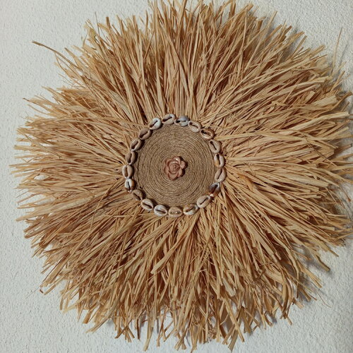 Décoration murale en raphia déco bohème jujuhat couronne bohème chic déco naturelle ethnique cadeau nature coquillages cercle