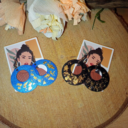 Boucle d'oreille peinte avec feuille or peinte à la main bijoux en bois boucles d'oreilles en bois cadeau unique
