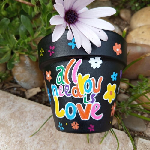 Pot de fleur en terre cuite peint la main pot décoré pot terre cuite customisé pot argile unique cadeau fête des meres pot peint