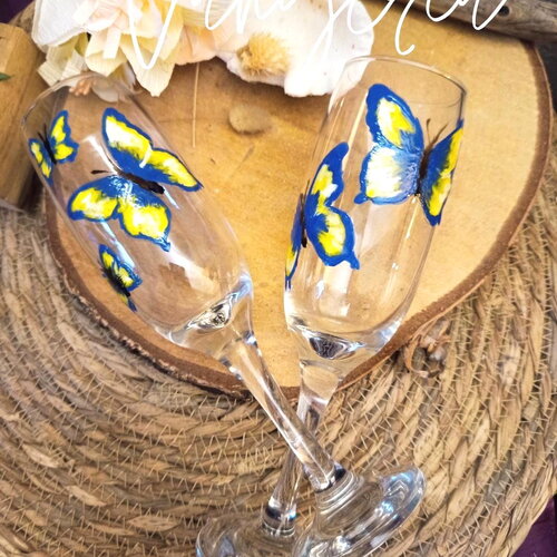 Flute à champagne papillon peinte à la main | verre artisanal cadeau anniversaire mariage | verre personnalisé unique | cadeau noel
