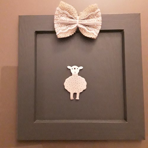 Cadre décoration chambre enfant mouton porcelaine