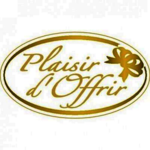 40 étiquettes autocollantes "plaisir d'offrir" blanche et doré, 4 x 2.3 cm.