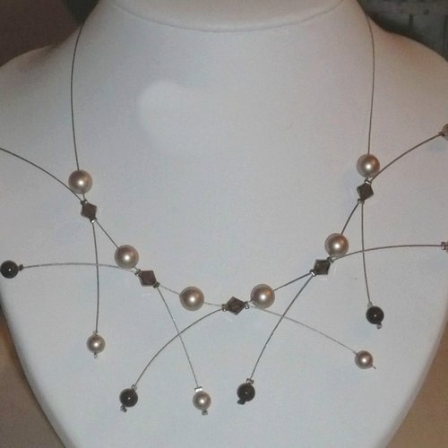 Collier étincelle marron et amande, collier mariage.