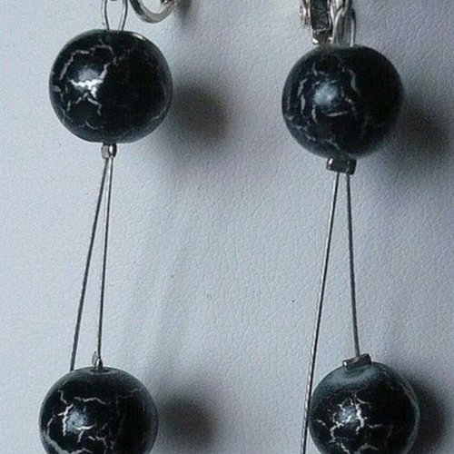 Boucles d'oreilles étincelle cracky argenté. bijoux mariage en cristal de swarovski.