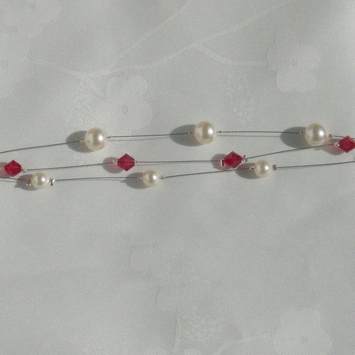 Bracelet 3 rangs rouge et ivoire. bijoux mariage en cristal de swarovski.