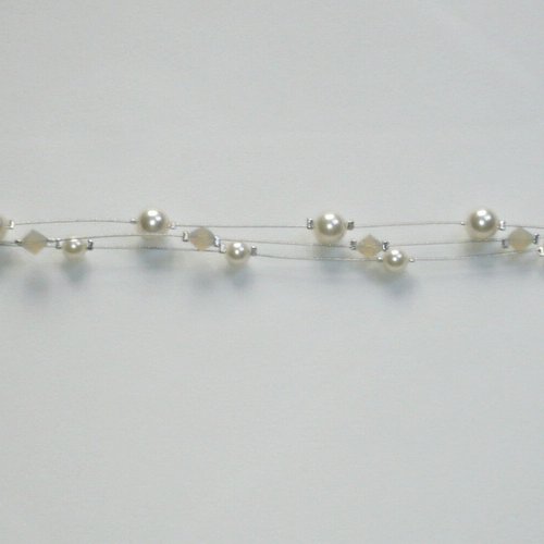 Bracelet 3 rangs ivoire n°1. bijoux mariage en cristal de swarovski.