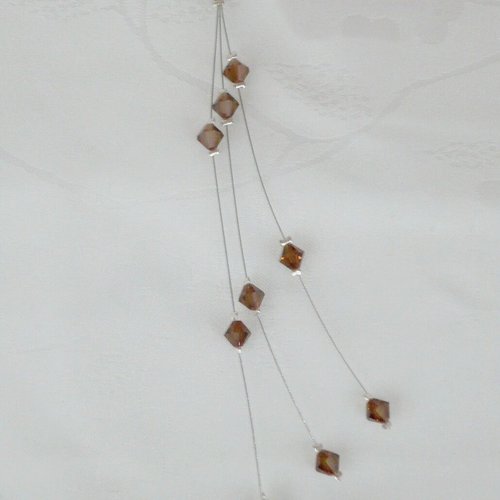Bijoux de dos trilemme marron. bijoux mariage en cristal de swarovski.