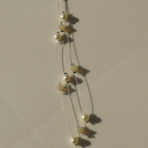 Bijoux de dos trilemme ivoire. bijoux mariage en cristal de swarovski.