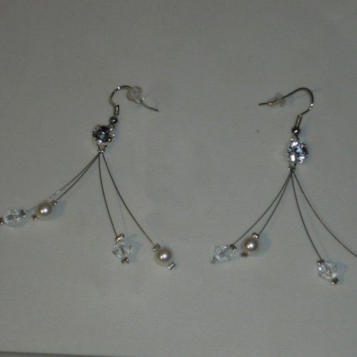 Boucles d'oreille doubles étincelles cristal et blanc n°1. bijoux mariage, mariée.