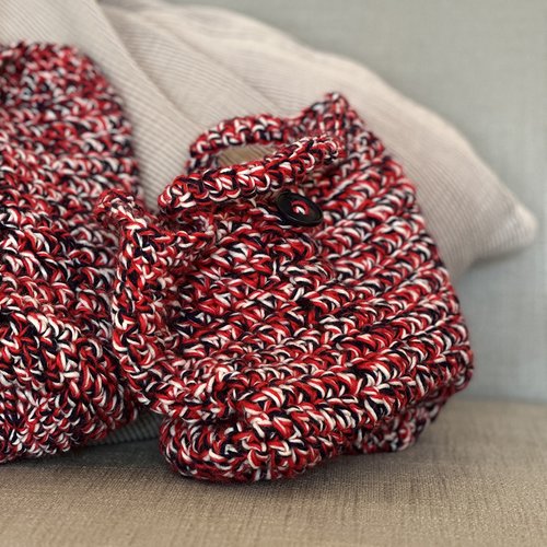 Sac à main au crochet high risk red