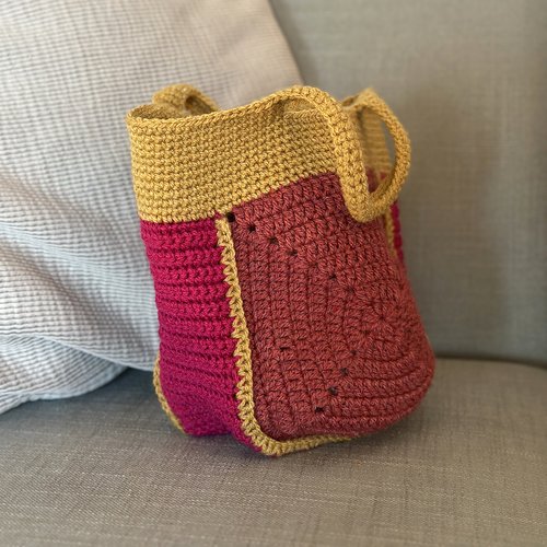 Bucket bag au crochet rose tandori spice