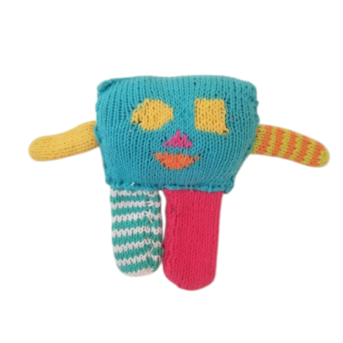 Doudou robot tricoté à la main