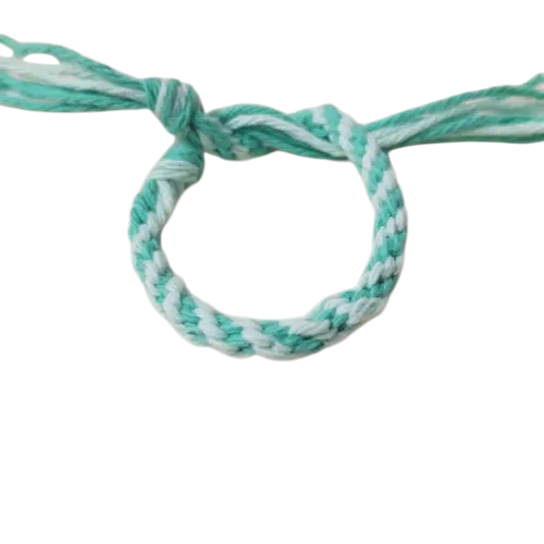Bracelet kumihimo vert : 12 cm