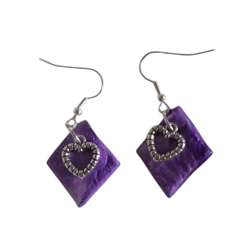 Boucles d'oreilles violet cœur