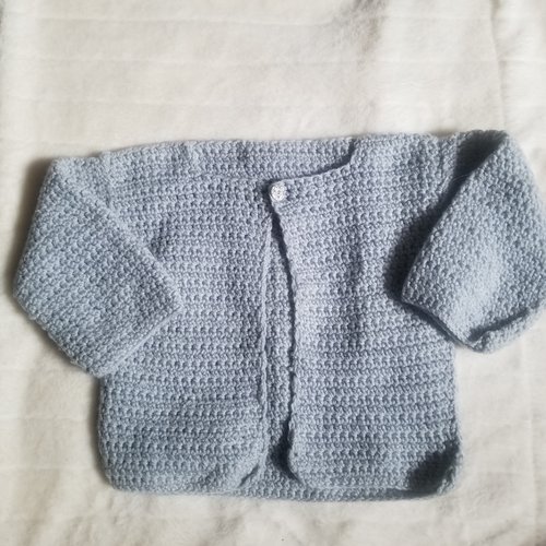 Cardigan crocheté en laine grise : 18 mois