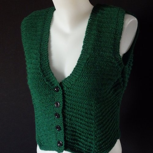 Gilet style spencer sans manches et court au tricot,  laine verte