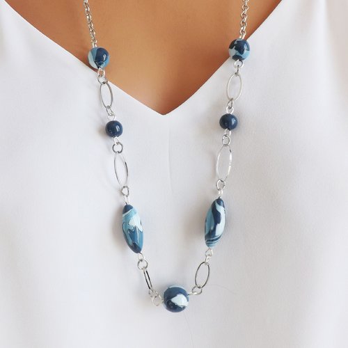 Sautoir femme tendance, collier long bleu en perles artisanales