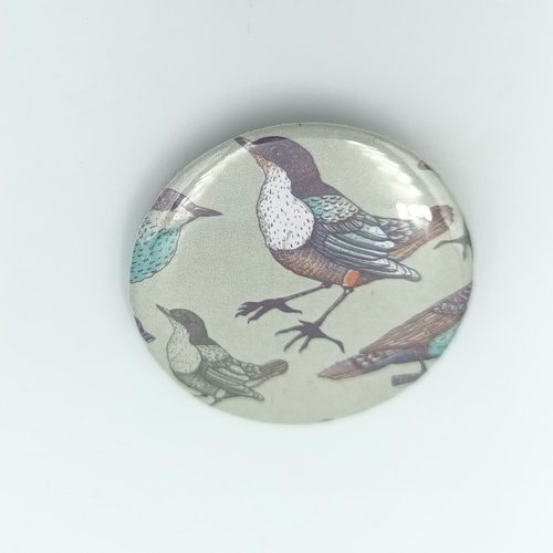 Badge oiseaux colorés 37 mm