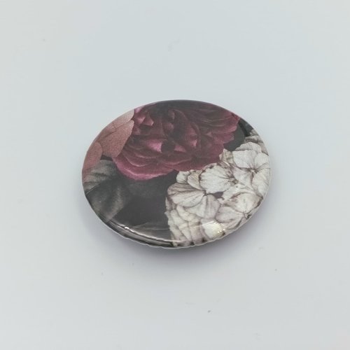Badge pivoine violette  37 mm