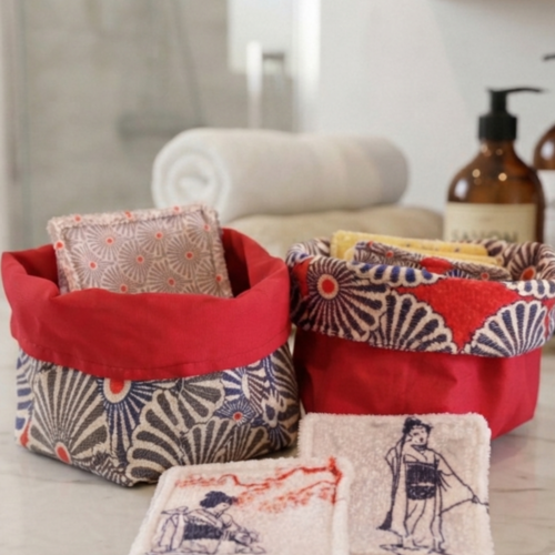 Lot de 12 lingettes démaquillantes avec 2 paniers motif japonais