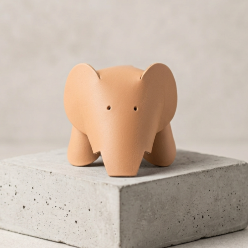 Éléphant en cuir