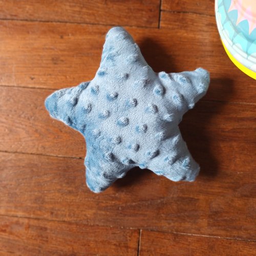 Doudou étoile fait main