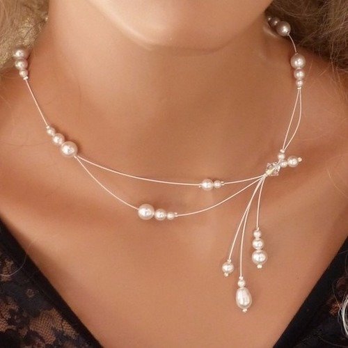 Collier pour mariage, mariée, collier original , bijou fantaisie perles, collier blanc , baptême, communion