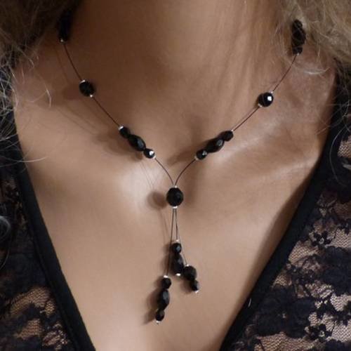 Bijoux fantaisie, bijoux fêtes de fin d'année,  collier fantaisie pas cher, collier noir , bijou  noël