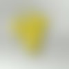 Perles rocailles couleur nacrée jaune vert 