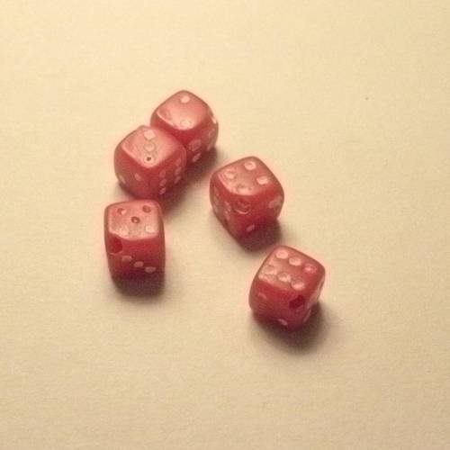 Perles acryliques dé à jouer rouge
