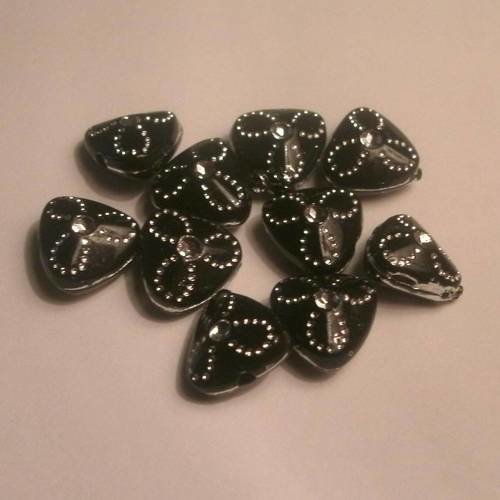 Perles acryliques triangle noires lot de 10