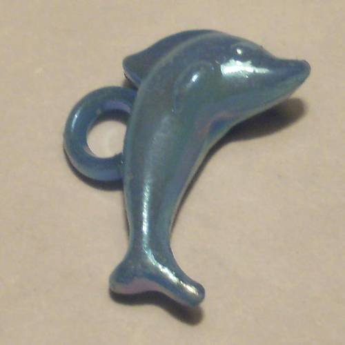 Breloque en forme de dauphin couleur bleue 