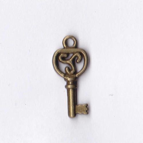 Breloque petite clé couleur bronze