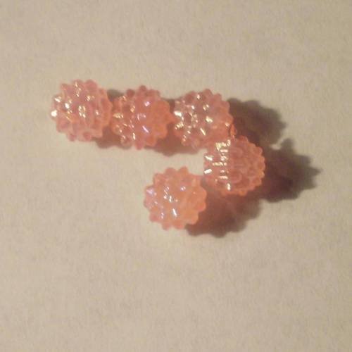 Perles acryliques couleur rose lot de 5