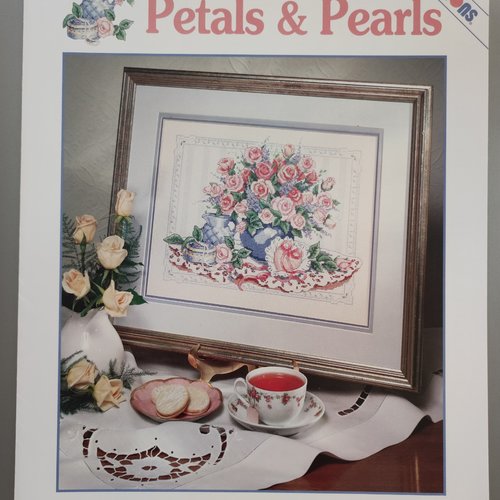 Grille point de croix petals & pearls - dimensions