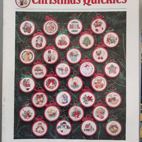 Grilles point de croix christmas quickies - dimensions